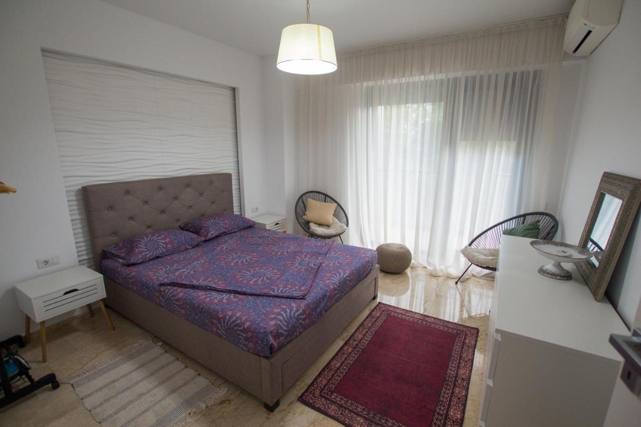 דירות מאמאיה Sns Apartament In Vila Sophia מראה חיצוני תמונה