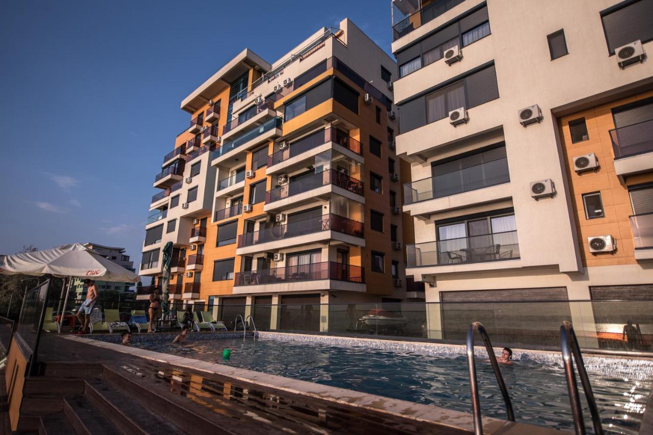 מאמאיה Sns Apartament In Vila Sophia מראה חיצוני תמונה